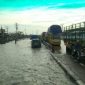 Jalan Raya Kaligawe tergenang banjir
dampak hujan selama dua hari pada Selasa dan Rabu sore.