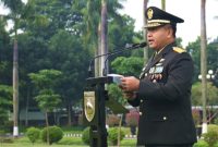 Pangdam IV/Diponegoro, Mayjen TNI Achiruddin, pmpin Upacara Hari Pahlawan di TMPN Giri Tunggal, Senin (10/11/2025). 