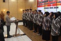 Kapolres Purbalingga, AKBP Achmad Akbar melantik dan mengukuhkan peKapolres Purbalingga Lantik Pengurus Baru PP Polri Periode 2025–2030
ngurus baru Persatuan Purnawirawan (PP) Polri Cabang Purbalingga periode 2025–2030. 