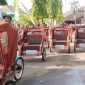 100 Pengayuh Becak di Demak Dapat Bantuan Becak Listrik Dari Presiden.