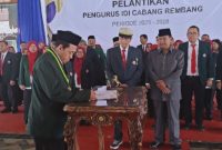 Pelantikan Pengurus IDI Cabang Rembang Periode 2025–2028 di Pendopo Museum Kartini, Rabu (12/11/2025).