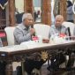 Kepala Pusat Pengembangan Fungsional BPSDM, Tejo Harwanto didampingi Kadiv Pelayanan Hukum, Tjasdirin, tengah memberikan  pengarahan di acara evaluasi, Pasca Pelatihan Fungsional, Selasa (25/11).