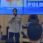 Dirbinmas Polda Jateng, Kombes Pol Siti Rondhijah memberikan sambutam di acara sosialisasi dan arahan revitalisasi Satkamling yang digelar di Aula Wicaksana Laghawa Mapolres Purbalingga, Kamis (27/11/2025).