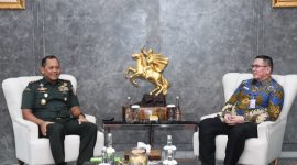 Pangdam IV/Diponegoro, Mayjen TNI Achiruddin, menerima audiensi Kepala BNN Provinsi Jawa Tengah, Toton Rasyid, di Ruang Kerja Pangdam, Selasa (6/1/2026).