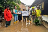 PLN Salurkan Bantuan TJSL untuk Warga Terdampak Banjir di Pati, Jepara dan Kudus.