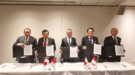 Penandatanganan kesepakatan kerja sama bisnis antara PT Solusi Bangun Indonesia Tbk dan Taiheiyo Cement Corporation di Tokyo, Jepang, 27 Januari 2026, untuk pengembangan solusi stabilisasi tanah di Indonesia.