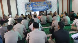 Pengajian Nuzulul Quran di Masjid Uswatun Hasanah Polres Demak, Jumat (13/3/2026).