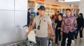 OJK Bersama Bareskrim Amankan Tersangka Kasus Dugaan Tindak Pidana Perbankan.