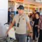 OJK Bersama Bareskrim Amankan Tersangka Kasus Dugaan Tindak Pidana Perbankan.