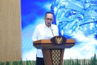 Kepala Kejaksaan Tinggi Jawa Tengah (Kajati Jateng), Teguh Subroto hadir sebagai narasumber  dalam rangkaian Kursus Pemantapan Pimpinan Daerah (KPPD) bagi Ketua DPRD seluruh Indonesia di Akademi Militer Magelang, Minggu (19/4).


