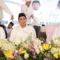 Wakil Gubernur Jawa Tengah, Taj Yasin Maimoen (tengah) menghadiri Pelantikan Jatma Aswaja Kabupaten dan Kota se-Jawa dan DIY, di Pondok Pesantren Darul Ulum, Tragung, Kecamatan Kandeman, Kabupaten Batang, Minggu (3/5/2026).
