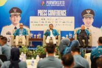 Sekretaris Daerah (Sekda) Provinsi Jawa Tengah, Sumarno konferensi pers di Purwokerto, Sabtu (16/5/2026) malam.
