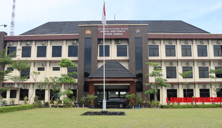 Kantor Polres Demak.
