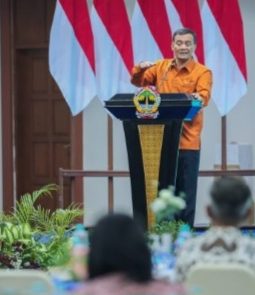 Lawan Judi Online dan Pinjol Ilegal, Jateng Perkuat Literasi Keuangan hingga Desa