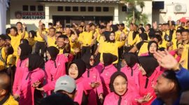 Ratusan warga memadati Mapolres Demak untuk mengikuti rangkaian peringatan Hari Bhayangkara ke-80, Minggu (28/6/2026).