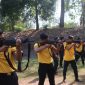 Anggota Polres Demak mengiluti latihan menembak di Lapangan Tembak Mako Brimob Pasadena Polda Jawa Tengah, Selasa (21/7/2026).