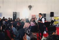 Anggota Komisi IX DPR RI, Edy Wuryanto, mengingatkan masyarakat agCegah Penyakit, Masyarakat Harus Cerdas Memilih Obatar lebih cerdas dalam memilih obat.