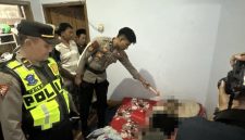 Tim Inafis Polres Wonosobo, serta tenaga medis Puskesmas Watumalang, melakukan olah TKP di  lokasi penemuan seorang warga yang meninggal dunia di wilayah Kecamatan Watumalang, Kabupaten Wonosobo, Senin (27/7/2026) sore.
