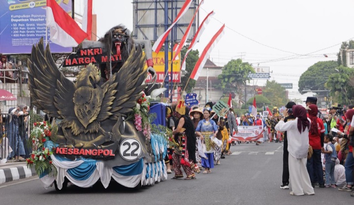 Karnaval Kemerdekaan di Wonosobo Berlangsung Meriah.
