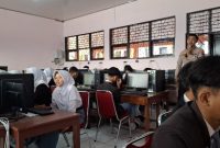 Sebanyak 50 siswa SMA Negeri 1 Demak mengikuti Pelatihan Paham Artificial Intelligence (AI), Rabu (16/9/2026).