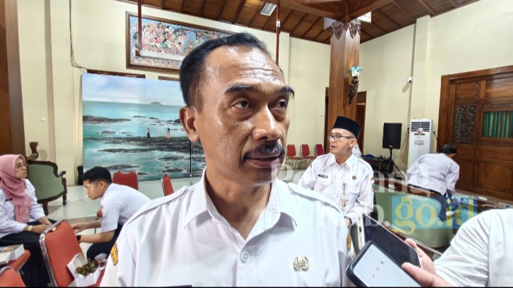 Fahrudin resmi dilantik sebagai Kepala Pelaksana Badan Penanggulangan Bencana Daerah (BPBD) Kabupaten Rembang.