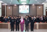 Bupati Demak, Eisti’anah (tengah) bersama 24 Pejabat Administrator dan Pengawas yang baru dilantik di Gradhika Bina Praja Kabupaten Demak, Senin (28/9/2026).