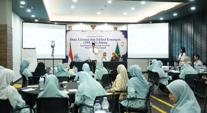 Training of Trainers (ToT) kader Nasyiatul Aisyiyah dari unsur pimpinan wilayah, pimpinan cabang, dan perwakilan kabupaten/kota di Jawa Tengah. 