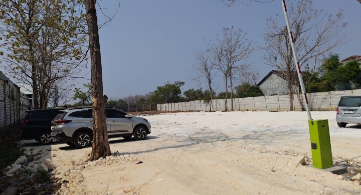 Area Parkir RSUD dr. R. Soetrasno Rembang.