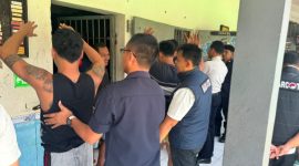 Satresnarkoba Polres Demak menggelar razia dan tes urine  di Rumah Tahanan Negara (Rutan) Kelas IIB Demak pada Rabu (14/10/2026) siang.
