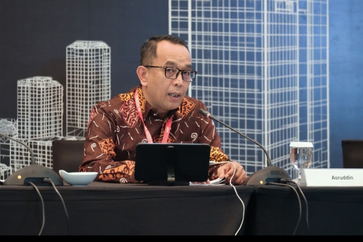 Asruddin (Direktur Keuangan dan Manajemen Risiko Solusi Bangun Indonesia).