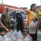 Polres Demak bersinergi dengan Badan Penanggulangan Bencana Daerah (BPBD) dan PLN Kabupaten Demak salurkan bantuan lima tangki air bersih di Desa Rejosari, Kecamatan Karangawen, Kabupaten Demak, Senin (19/10/2026).